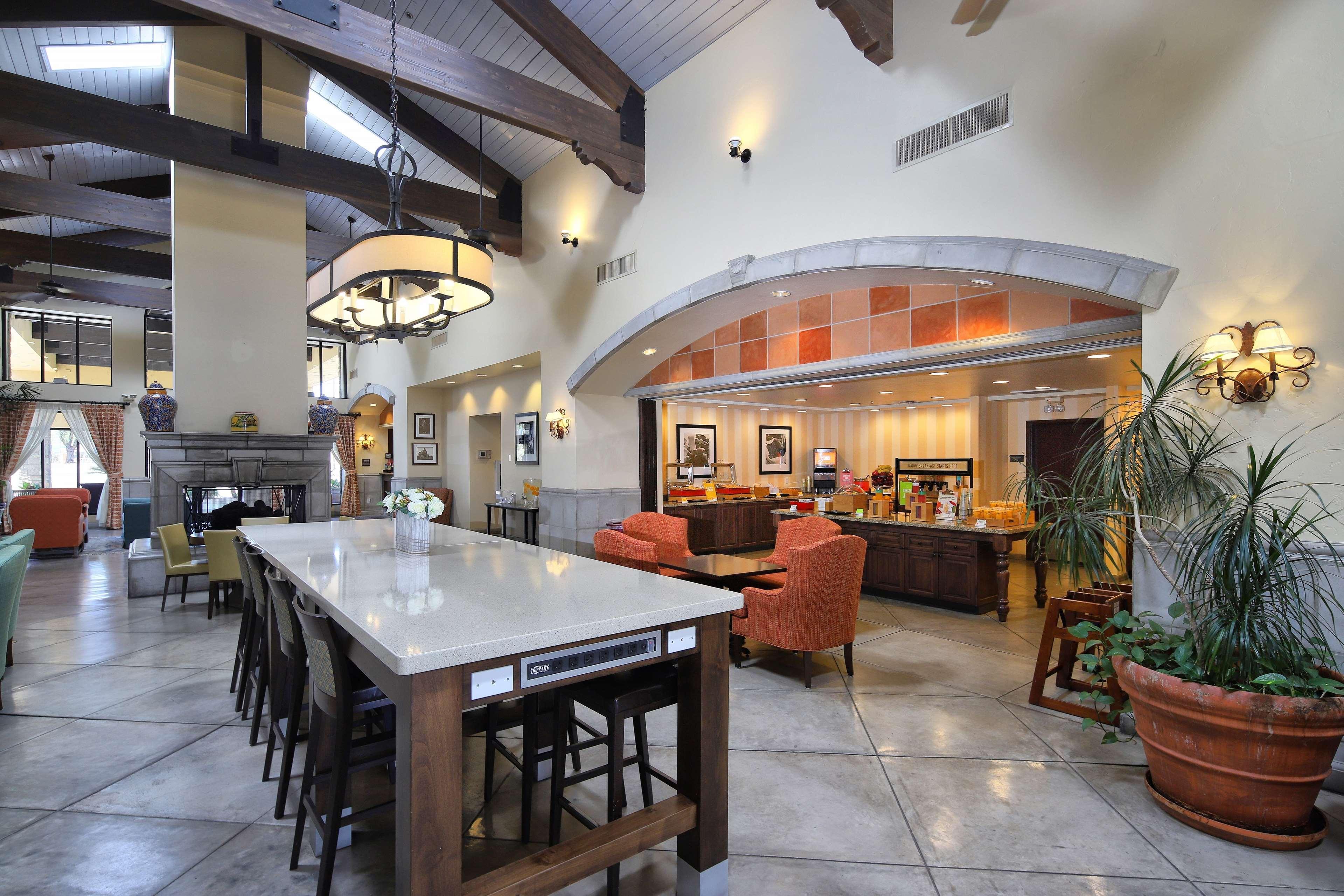 Hampton Inn & Suites Tucson Mall Casas Adobes Buitenkant foto
