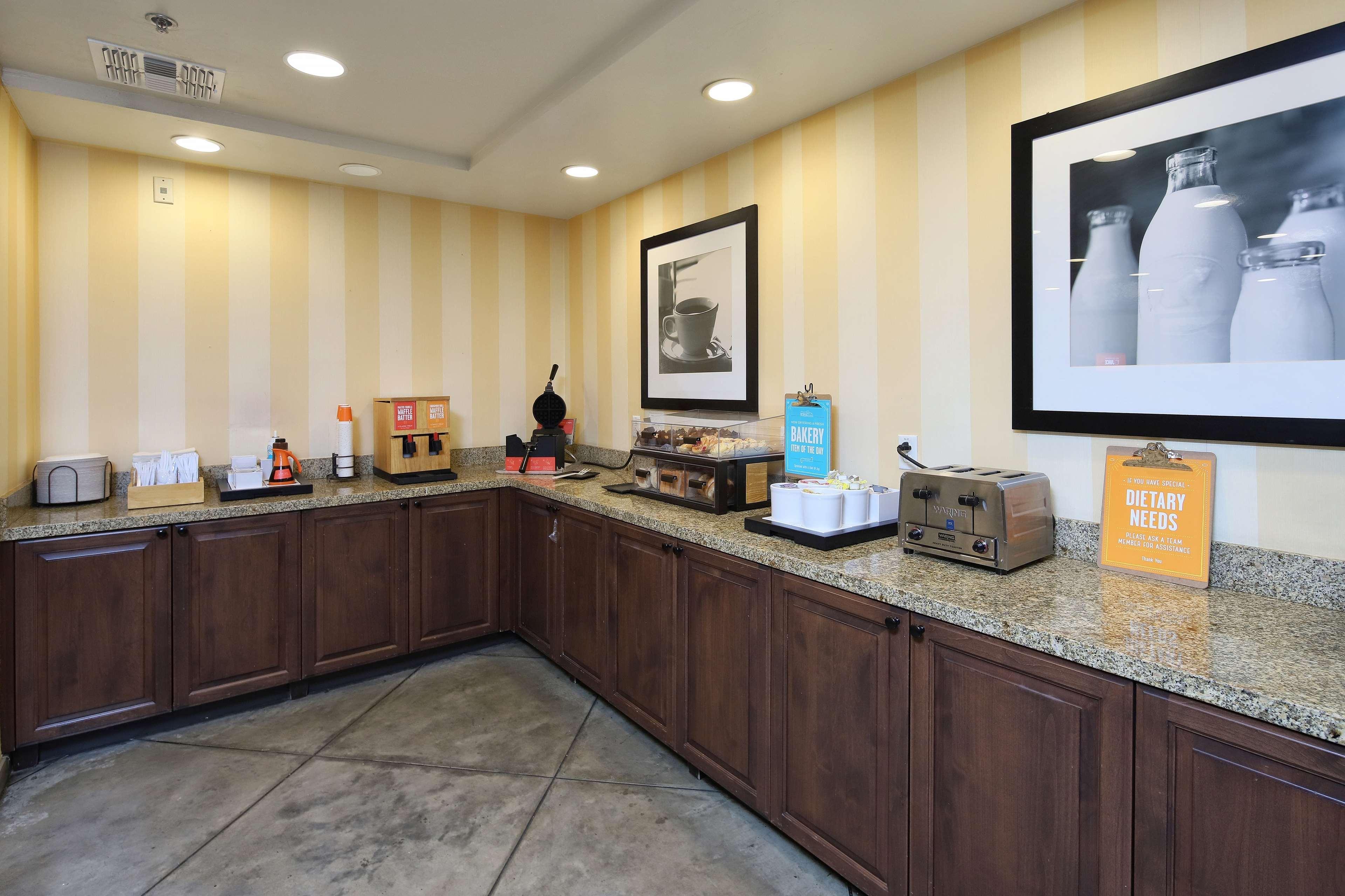 Hampton Inn & Suites Tucson Mall Casas Adobes Buitenkant foto