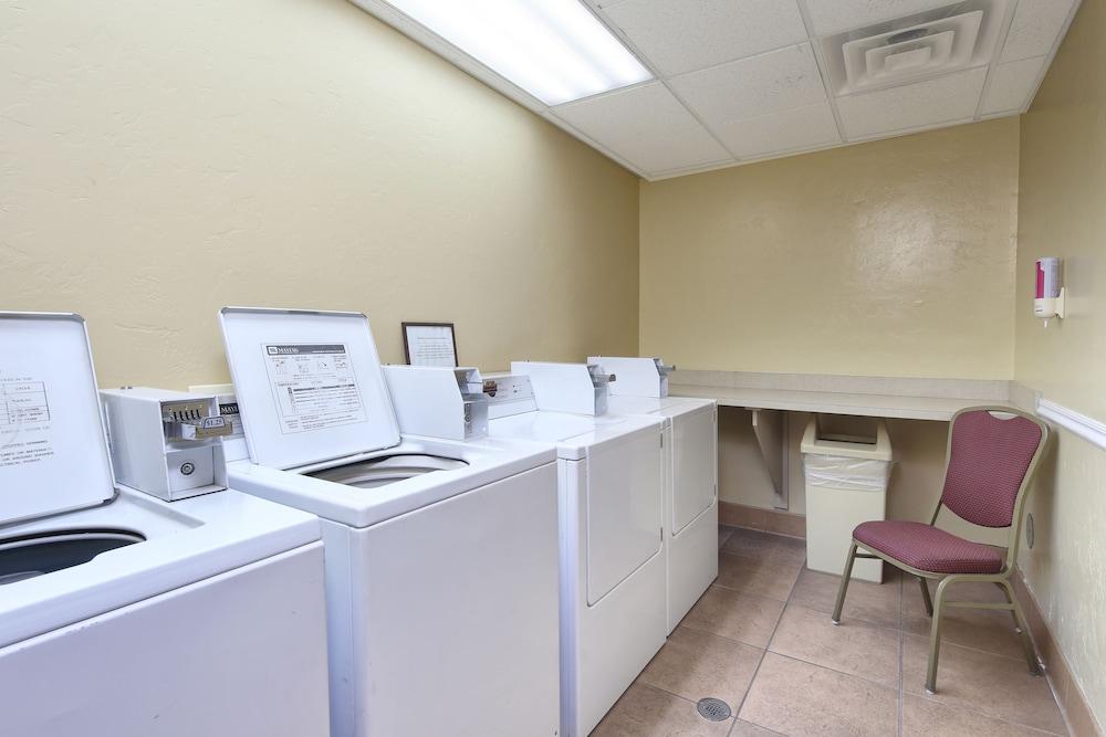 Hampton Inn & Suites Tucson Mall Casas Adobes Buitenkant foto