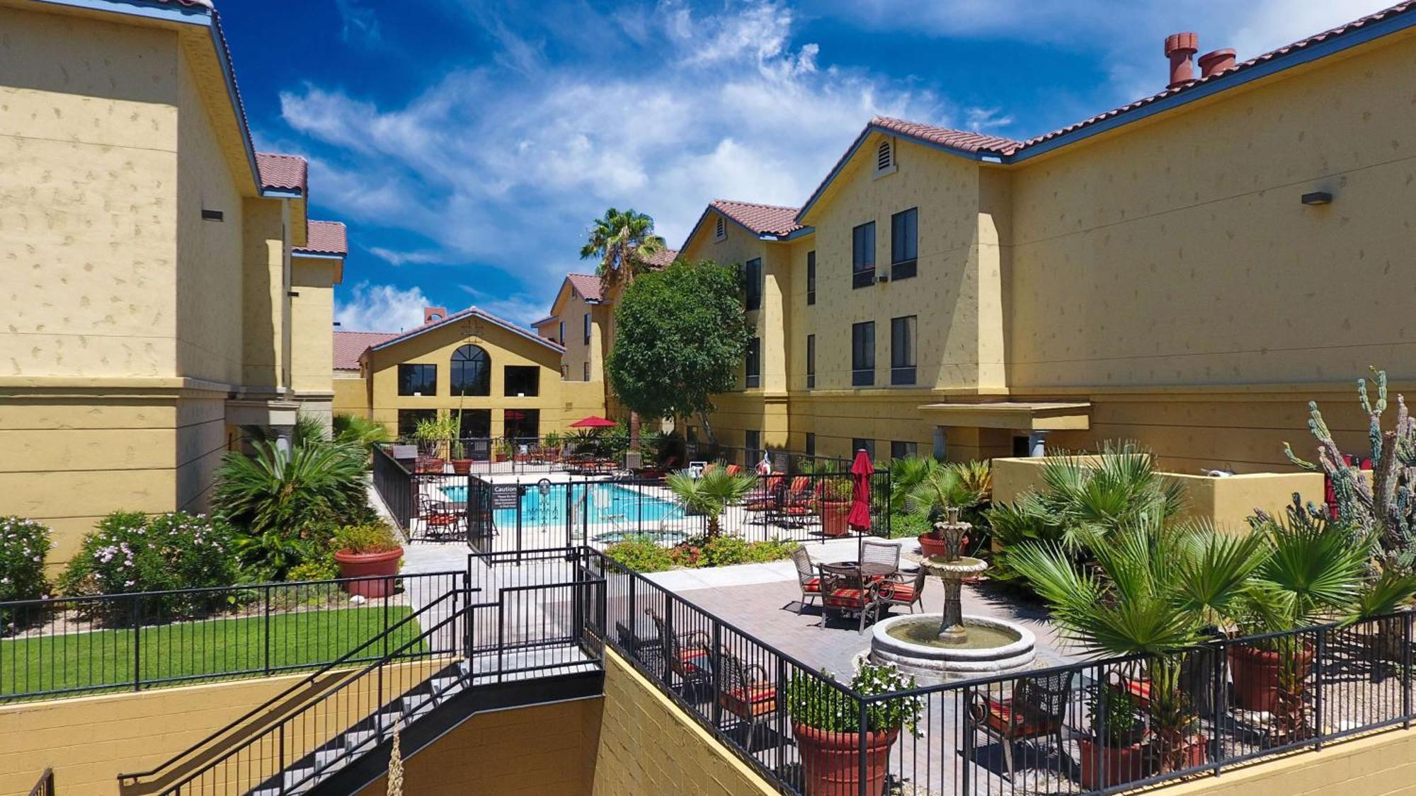 Hampton Inn & Suites Tucson Mall Casas Adobes Buitenkant foto